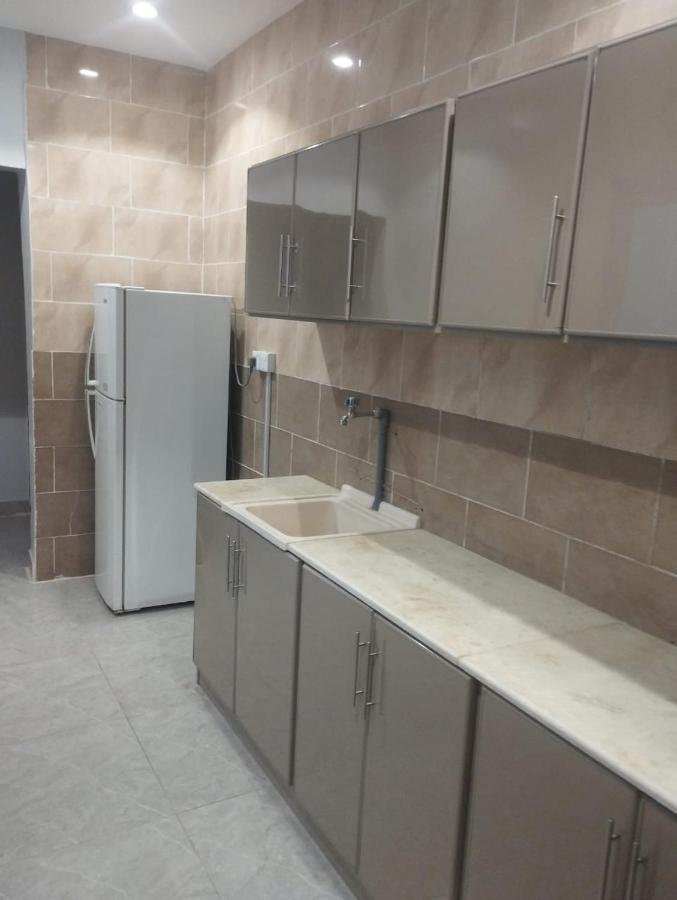Diamond Suites For Furnished Apartments マディーナ エクステリア 写真