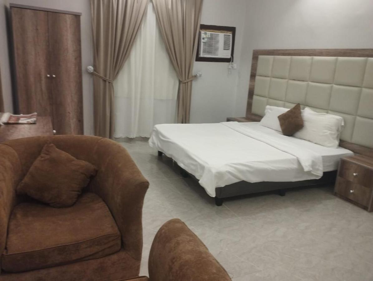 Diamond Suites For Furnished Apartments マディーナ エクステリア 写真